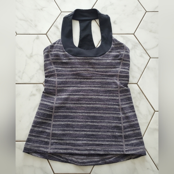 Lululemon Scoop Neck Tank - Picture 1 of 8